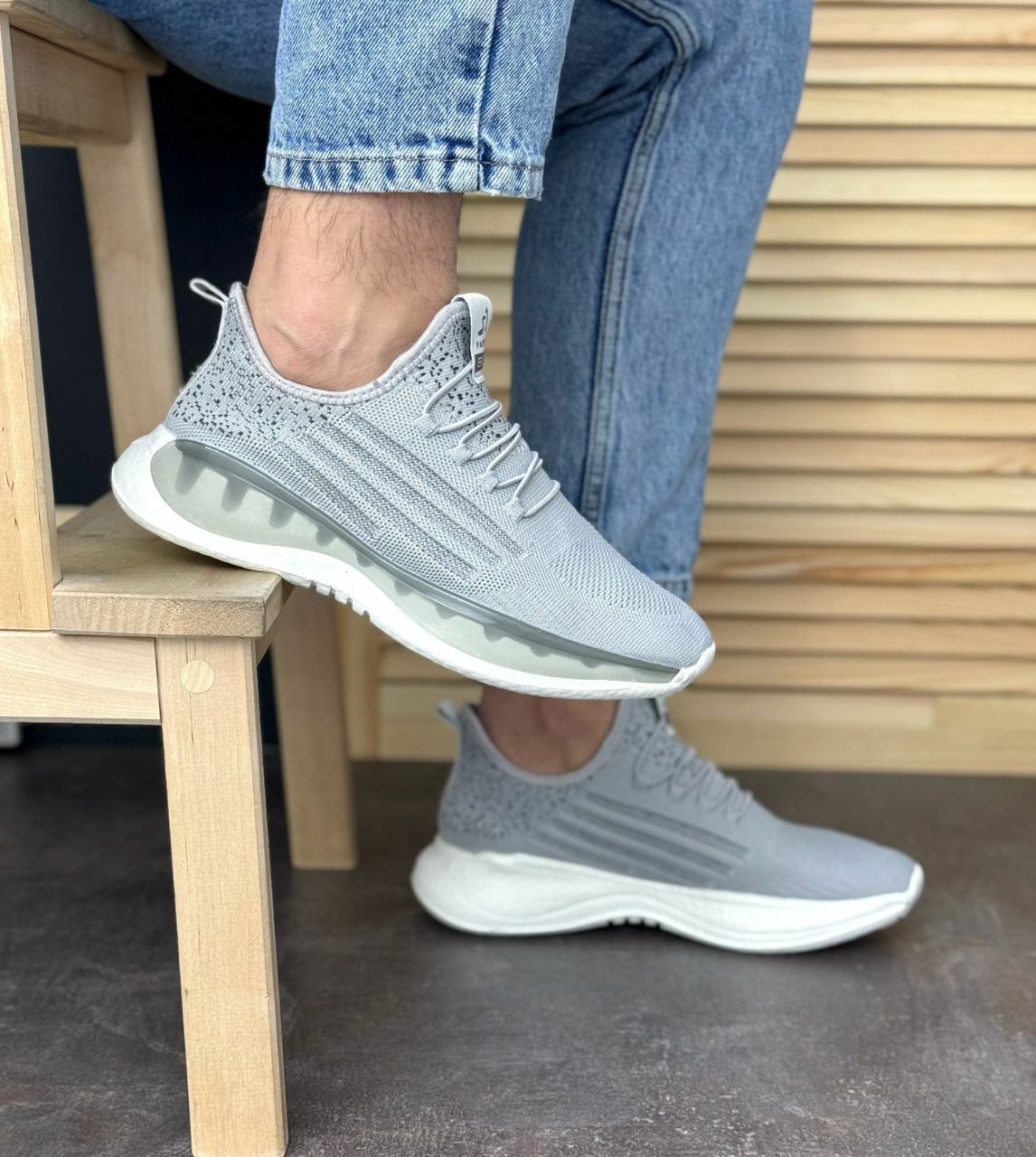 фото весенние мужские кроссовки оптом с доставкой