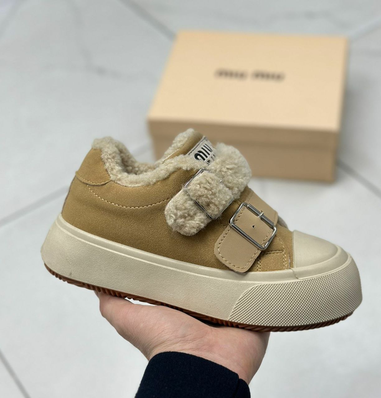 фото зимние женские кроссовки оптом с доставкой