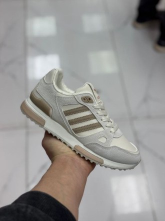 фото весенние женские кроссовки оптом