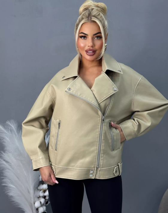 картинка Куртка от магазина Одежда+