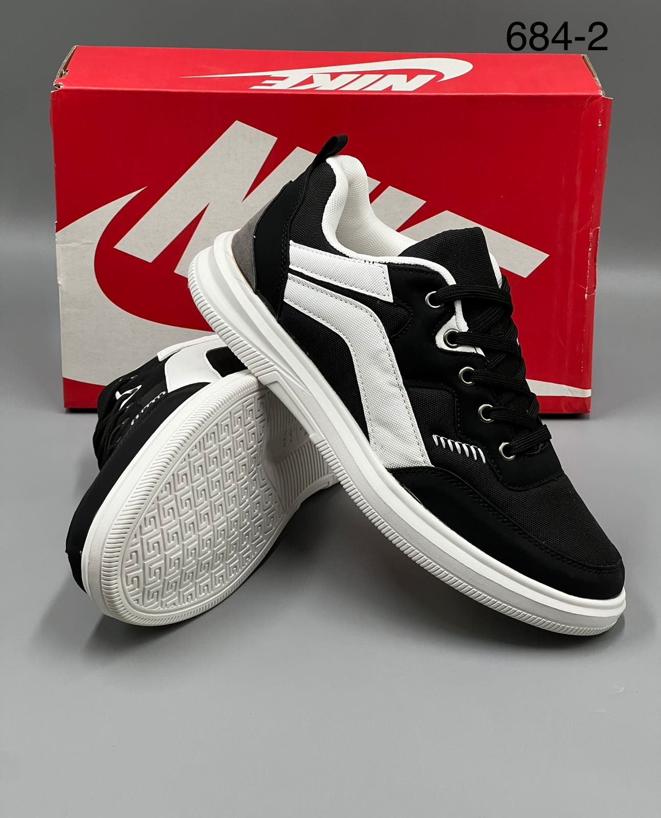 фото весенние мужские кроссовки оптом с доставкой