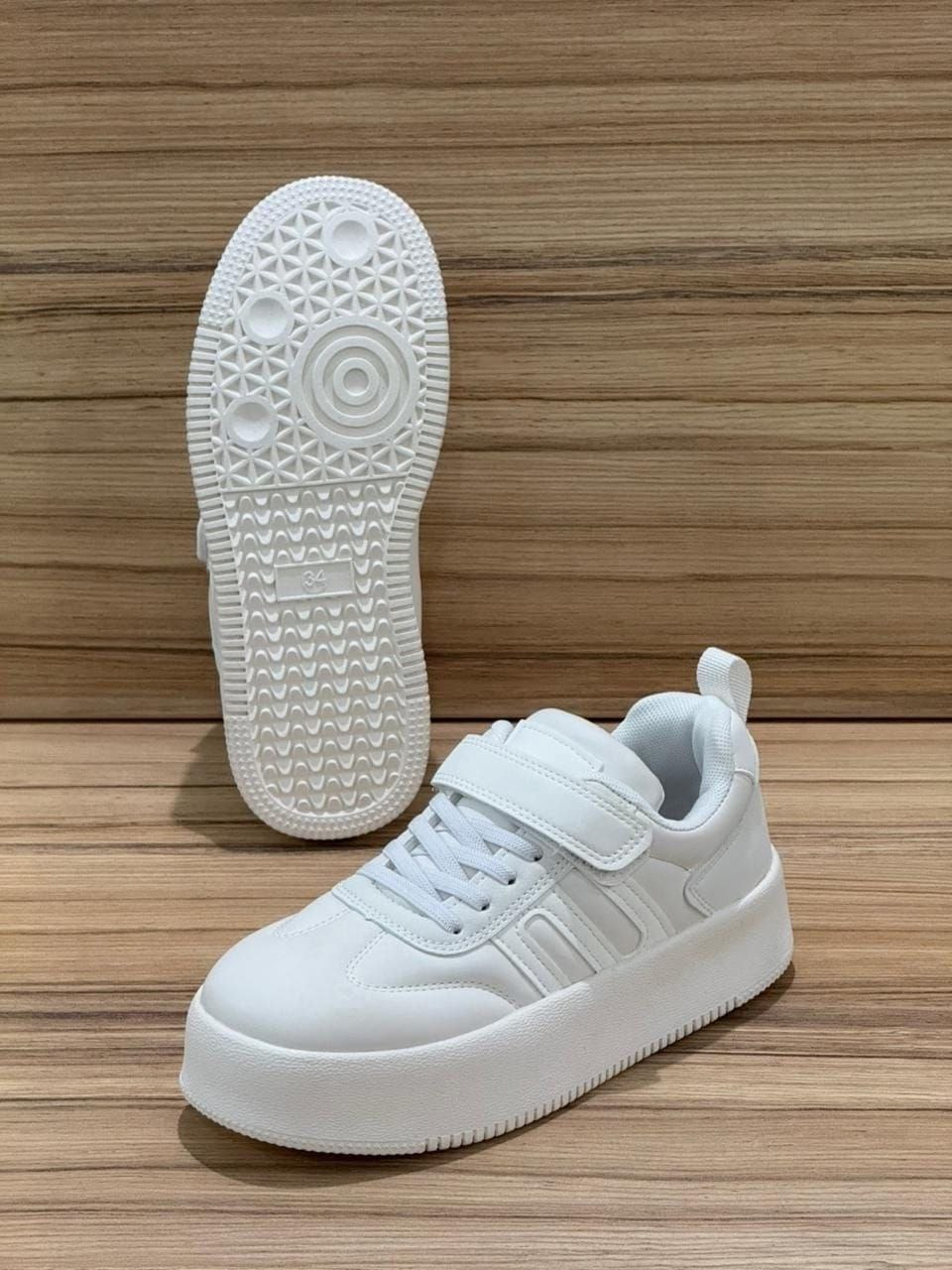 фото весенние кроссовки для мальчиков оптом