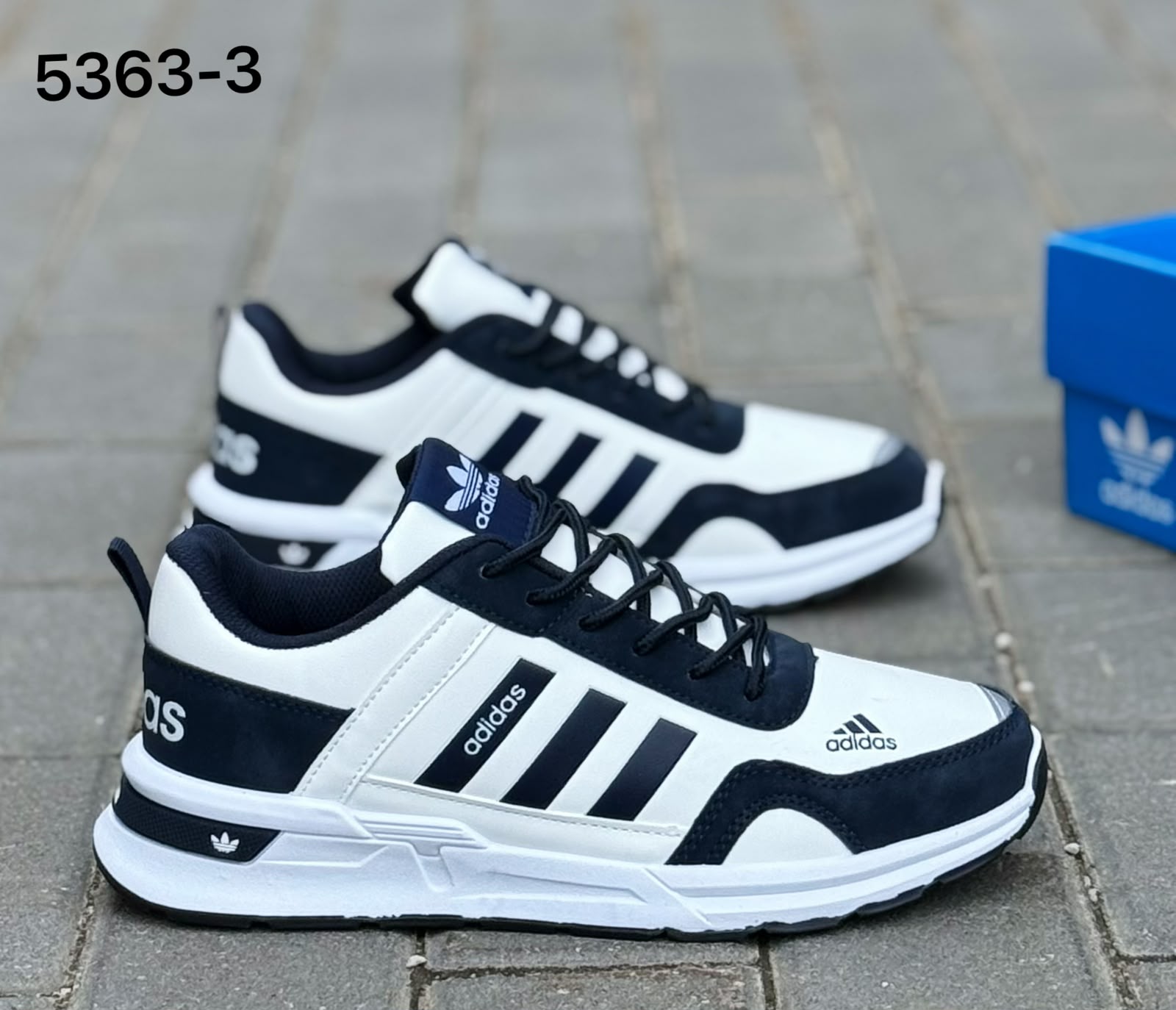 фото мужские осенние кроссовки adidas 913365 оптом