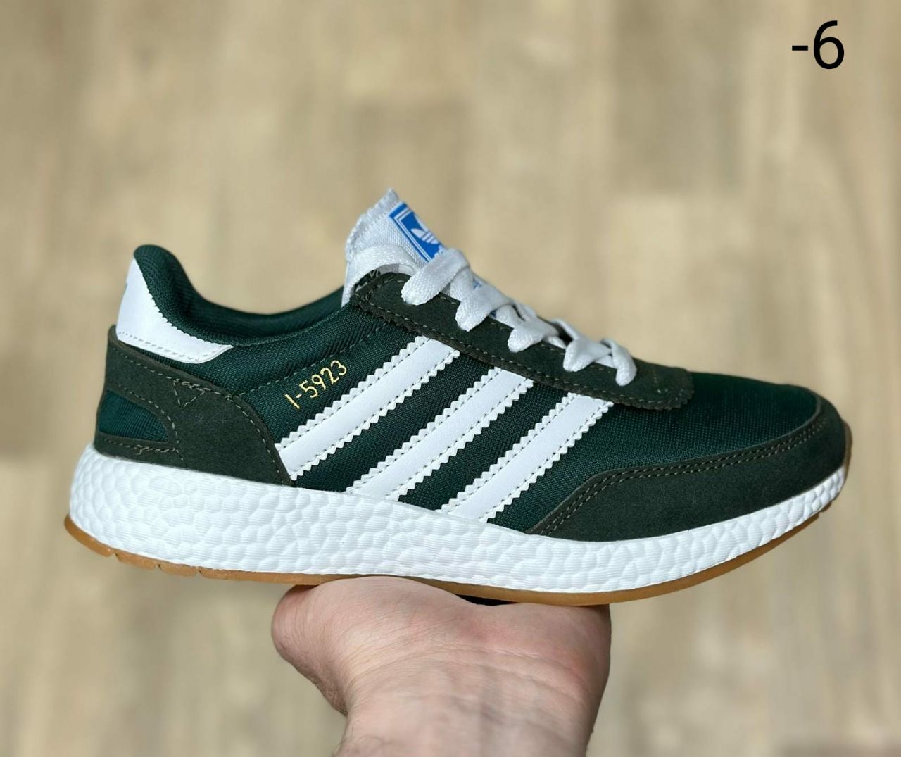 фото весенние женские кроссовки оптом