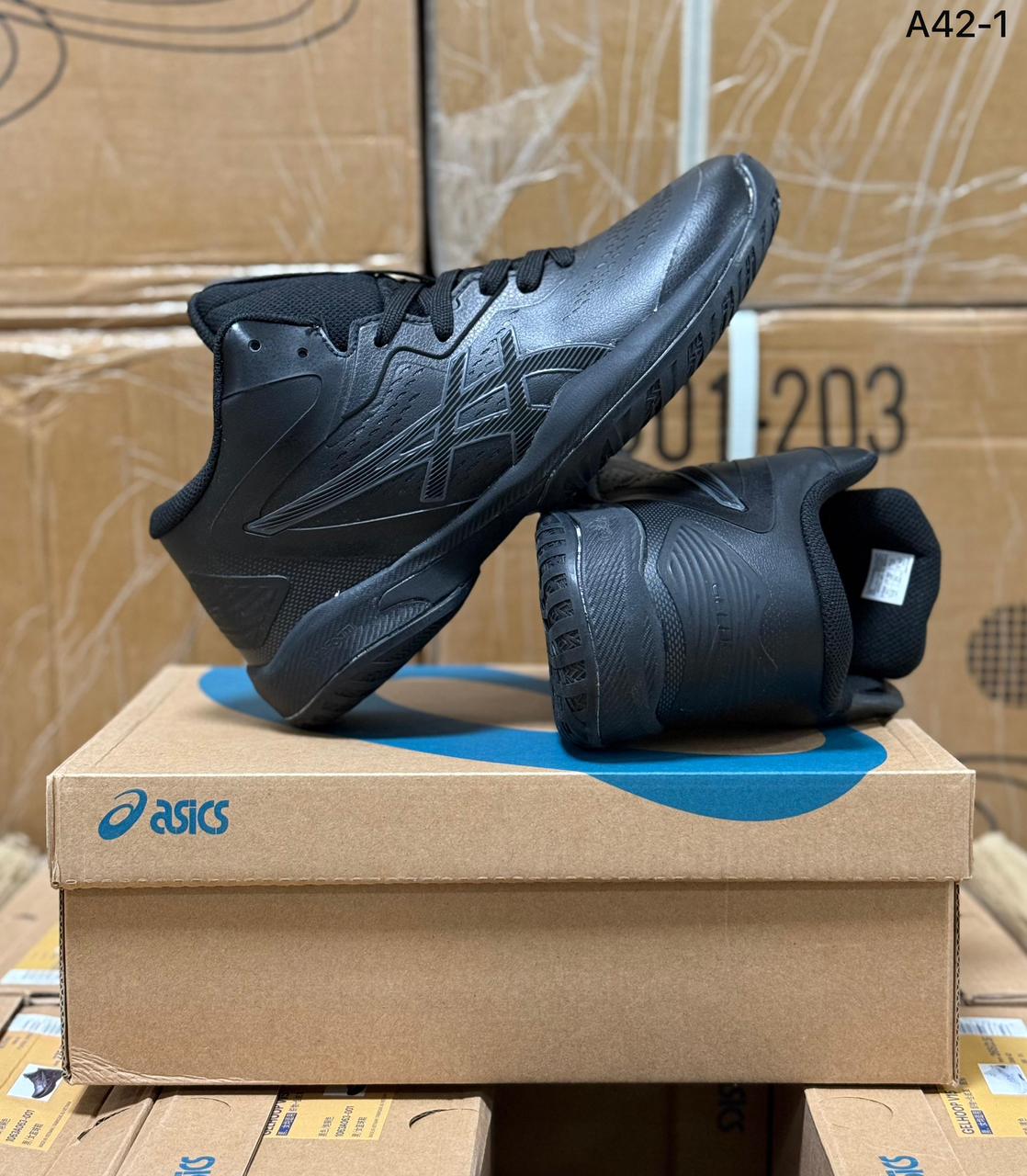 фото Мужские черные кроссовки Asics 861443 оптом на лето для мужчин