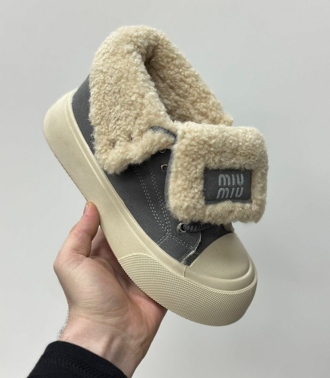 фото зимние женские кроссовки оптом с доставкой