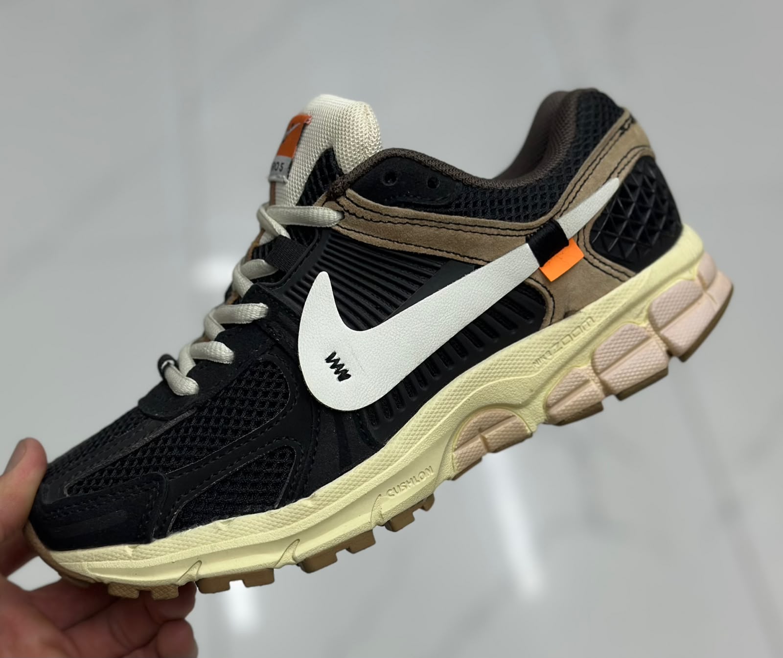 фото женские весенние кроссовки nike air zoom 297141 оптом