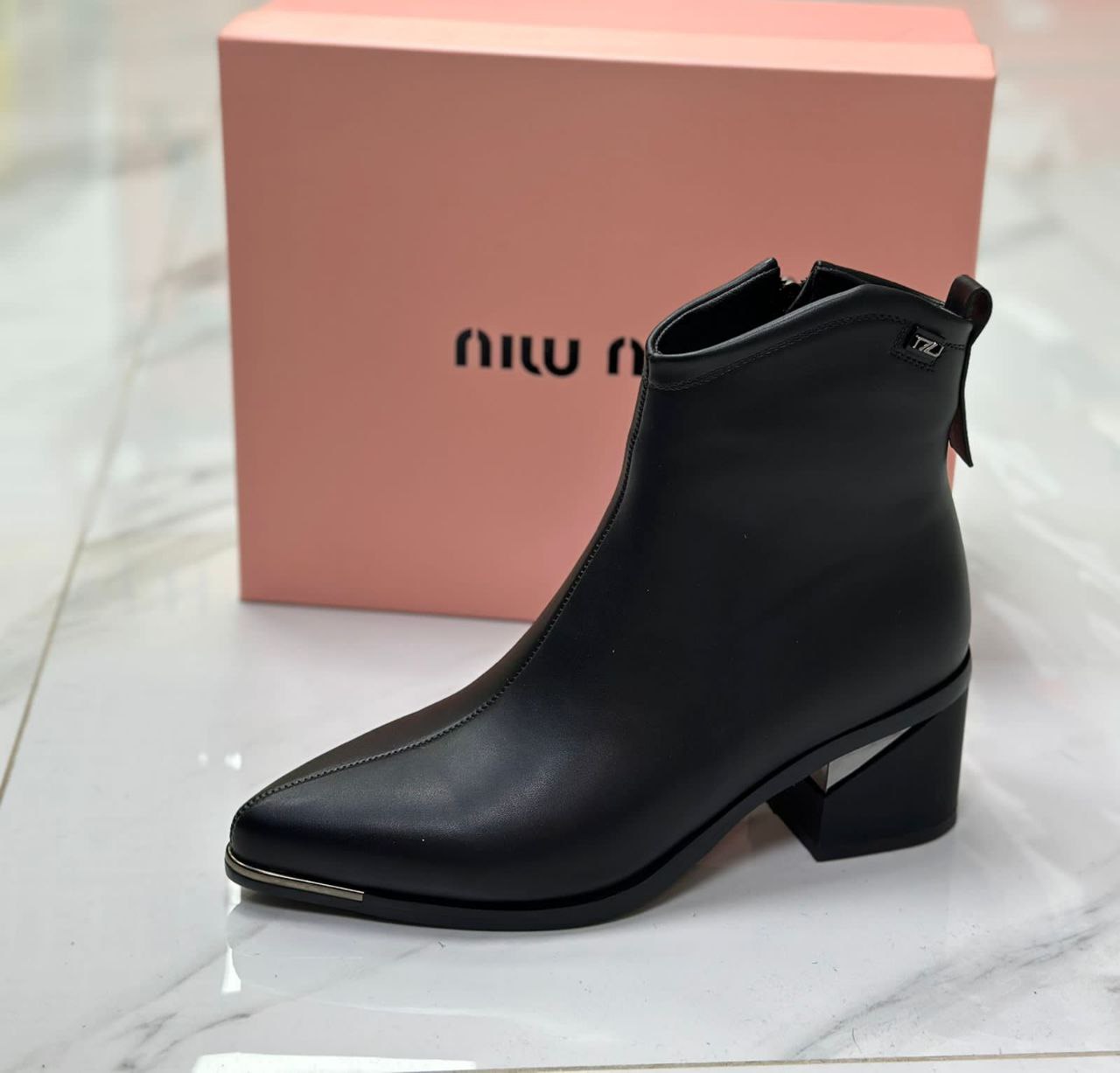 фото весенние женские ботинки оптом