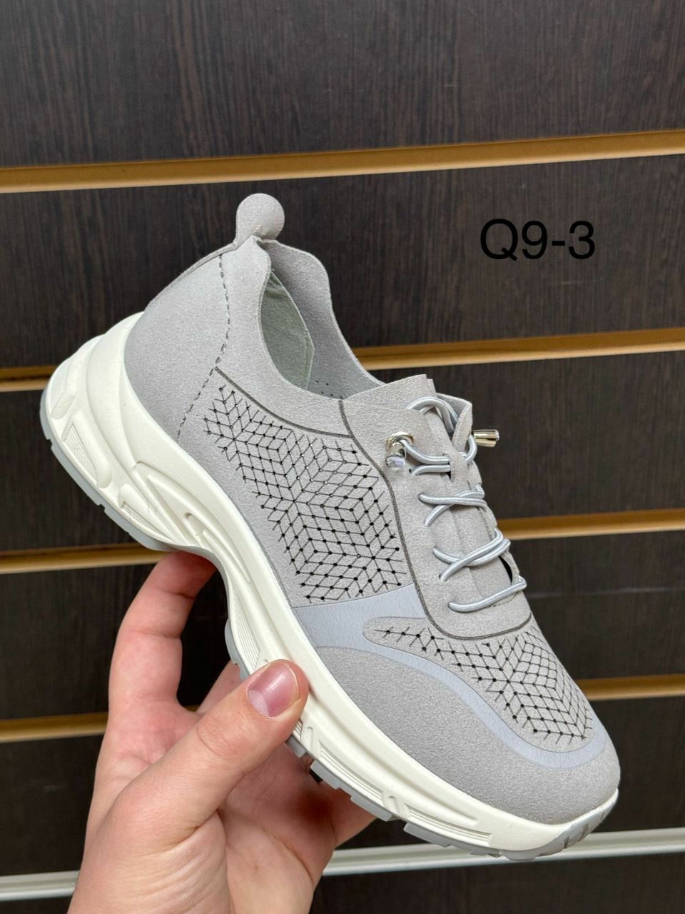 фото летние женские кроссовки оптом