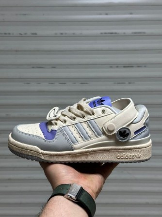 фото весенние женские кроссовки оптом