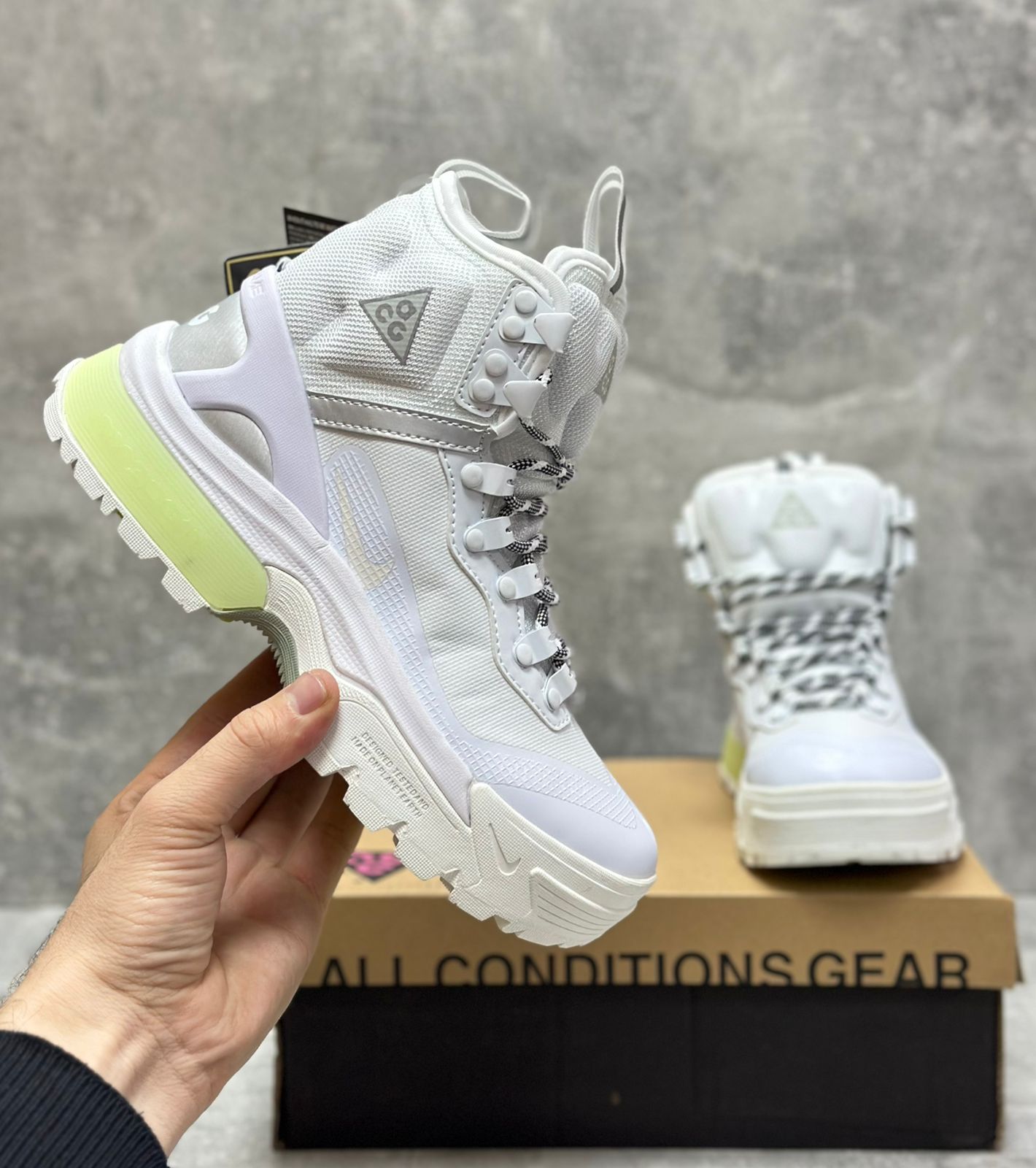 фото зимние женские кроссовки оптом с доставкой