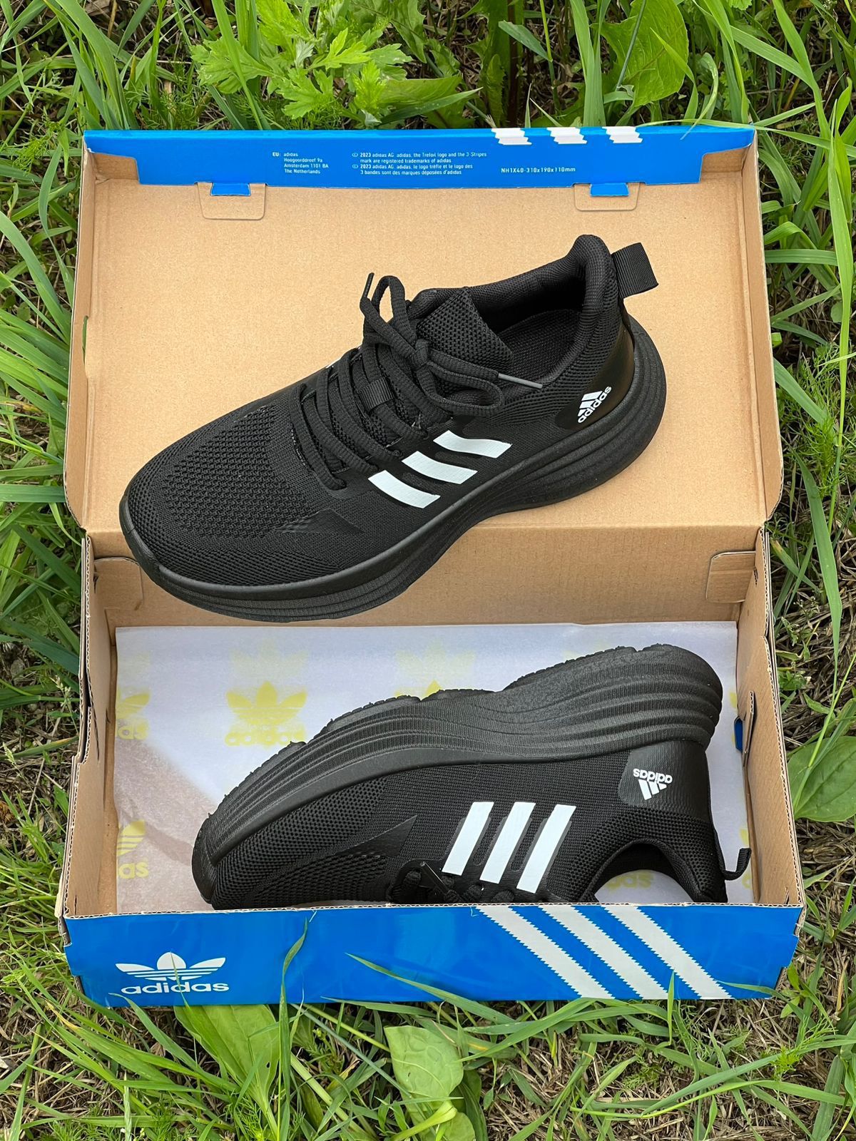 фото мужские черные кроссовки adidas 672308 оптом