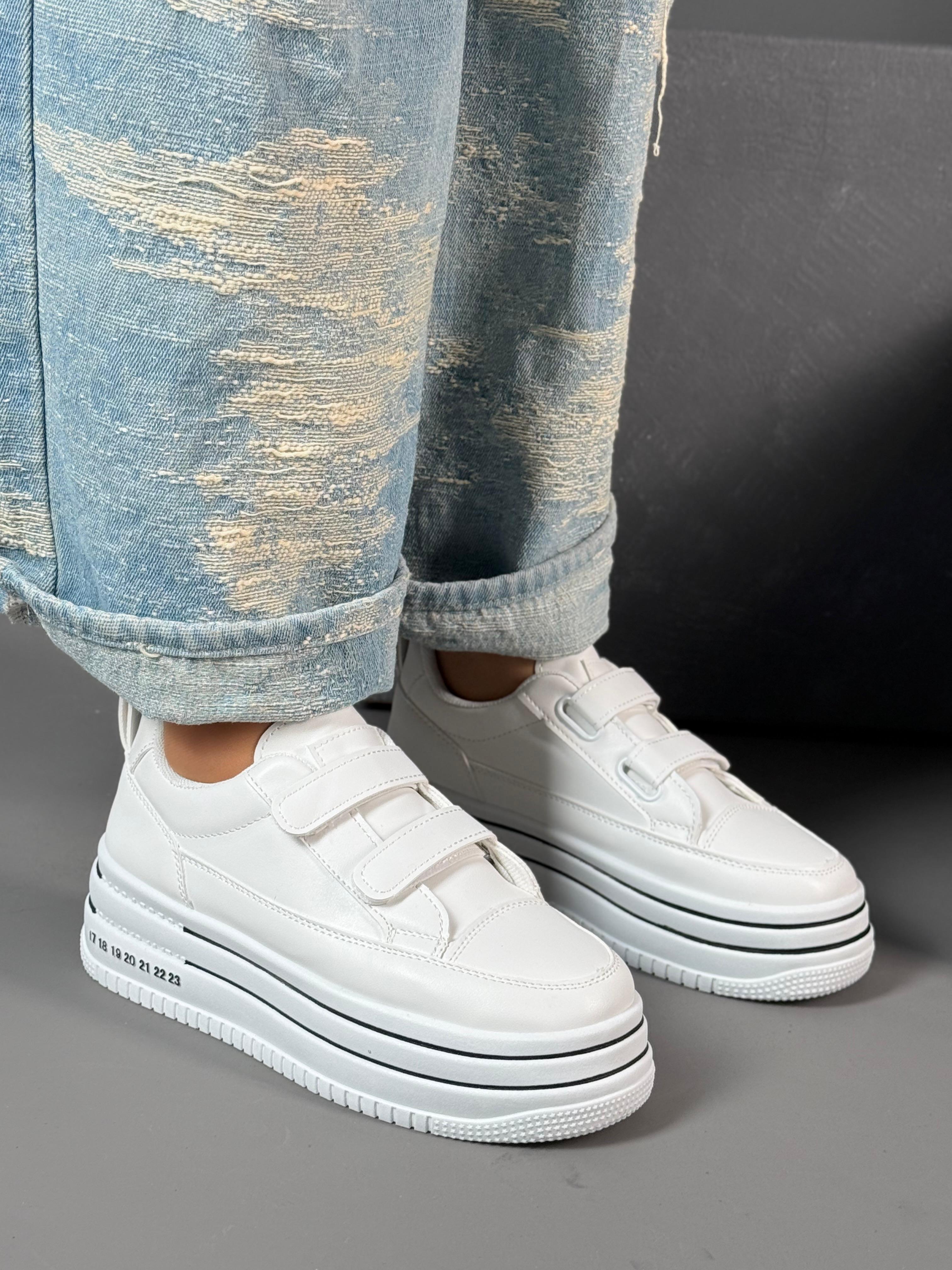 фото весенние женские кеды оптом