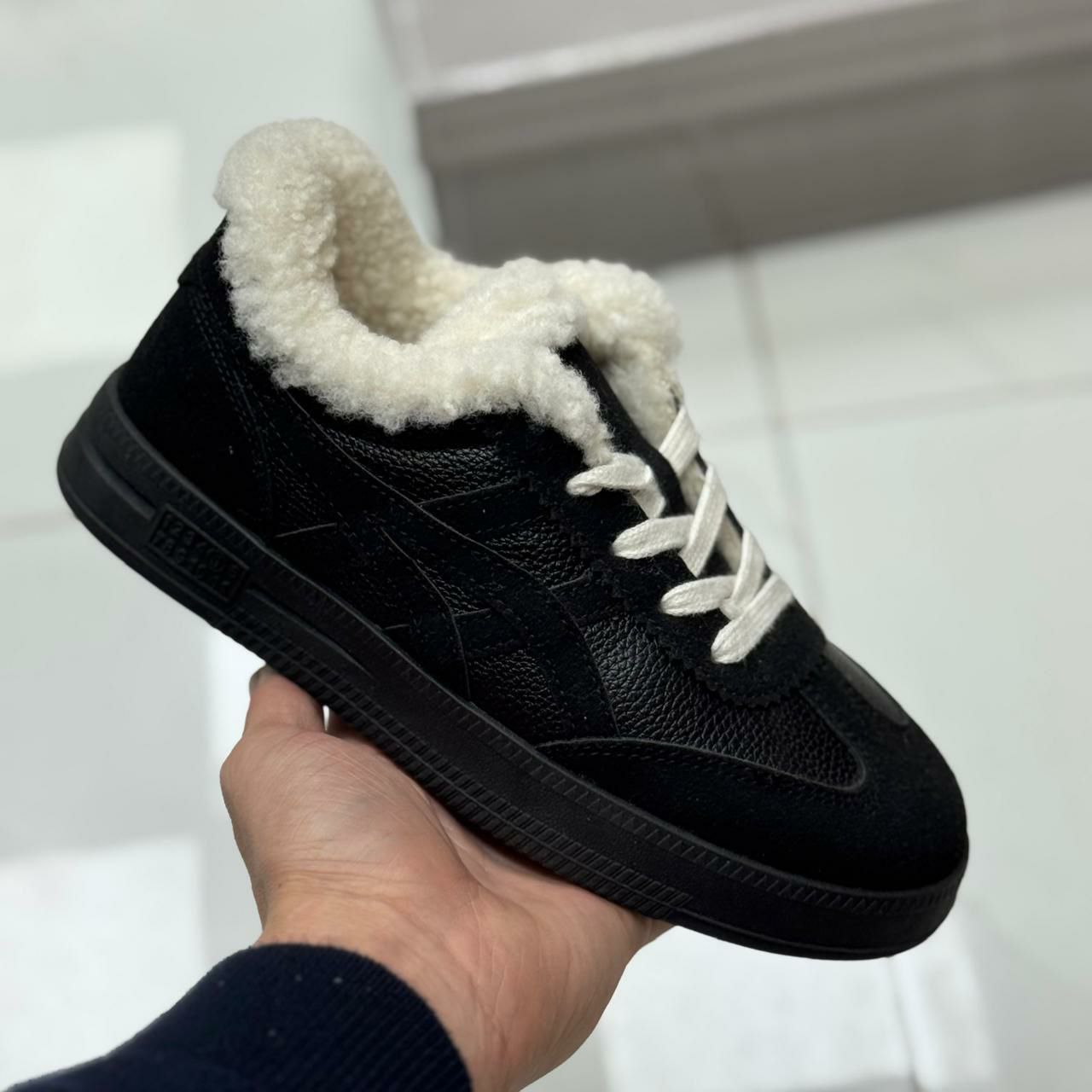 фото зимние женские кроссовки оптом с доставкой