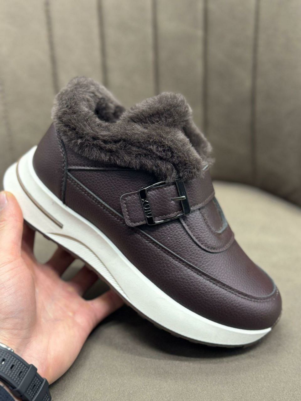 фото зимние женские кроссовки оптом с доставкой