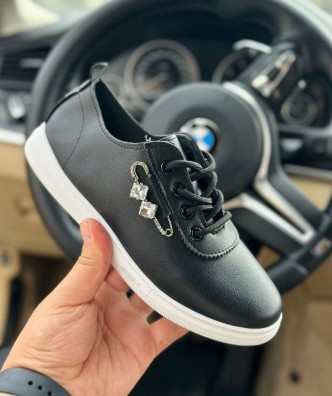 фото весенние женские кеды оптом