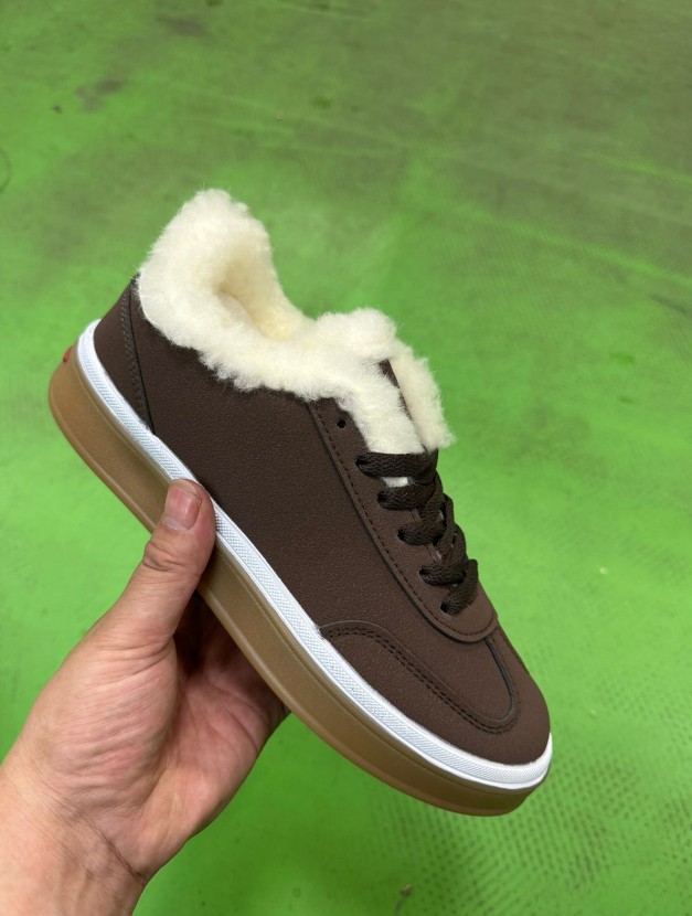 фото зимние женские кроссовки оптом с доставкой