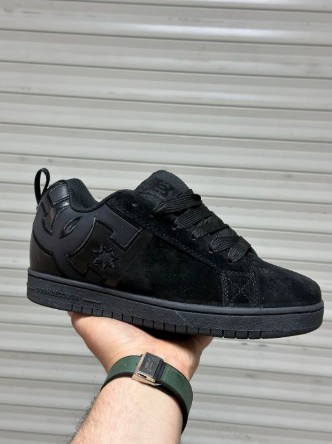 фото весенние мужские кроссовки оптом с доставкой