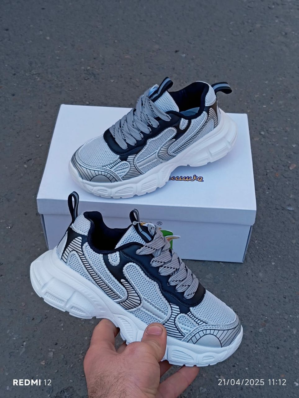 фото весенние кроссовки для мальчиков оптом