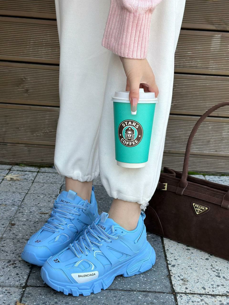 фото осенние женские кроссовки опт в России