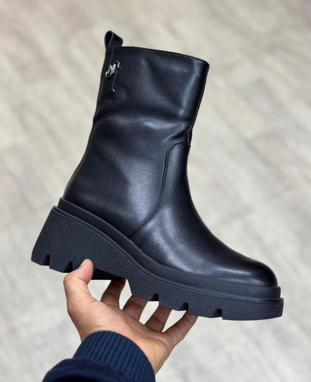 фото зимние женские ботинки оптом от производителя