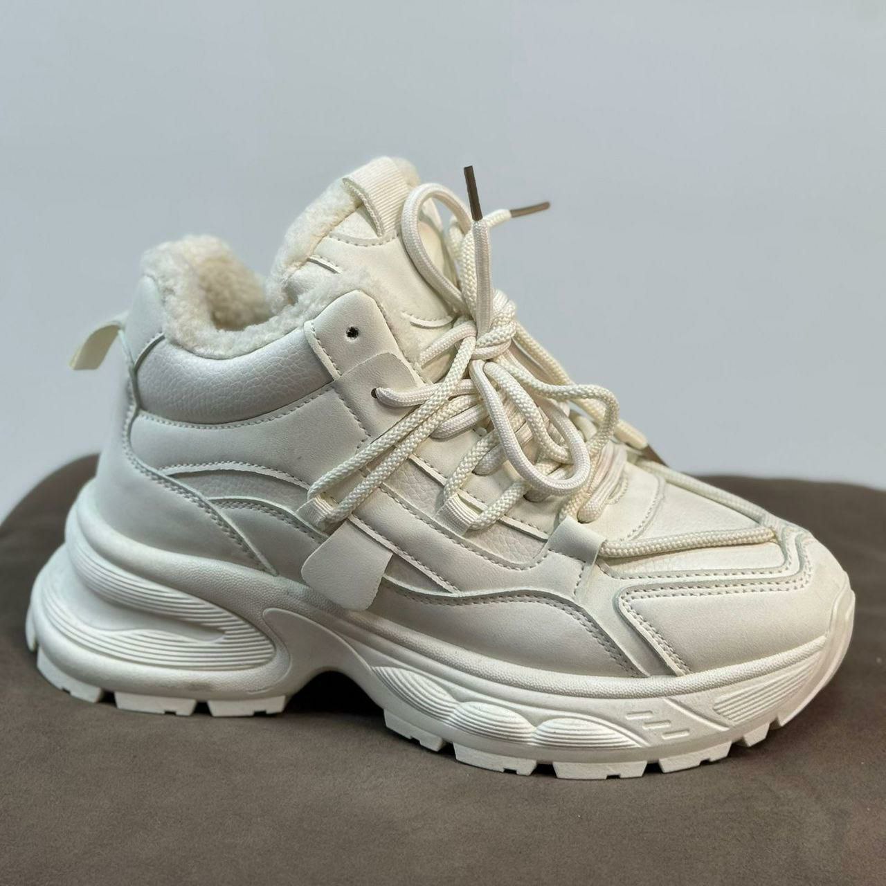 фото зимние женские кроссовки оптом с доставкой