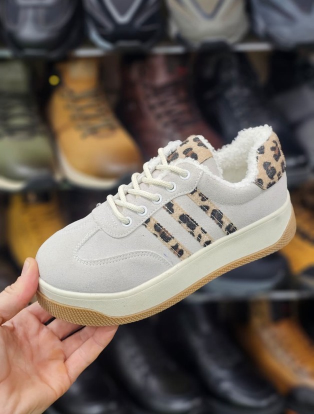 фото зимние женские угги оптом